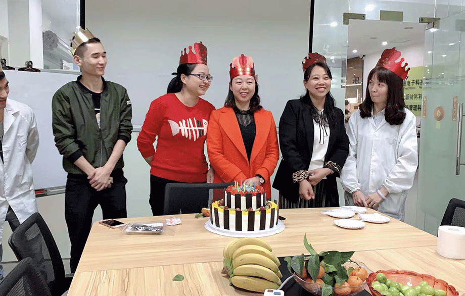 舉辦生(shēng)日會