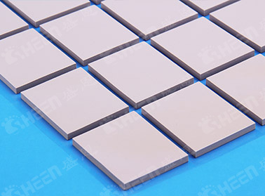 AF800 無矽導熱墊(nian)片 8.0W/m·K