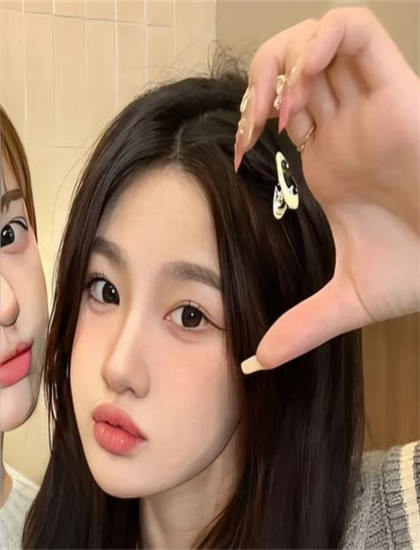 彩蛋解析：基因世代背后的故事与启示——传统与现代的对话