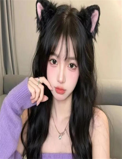 《狼少女2025》情感线解析：爱情、友情、亲情探讨